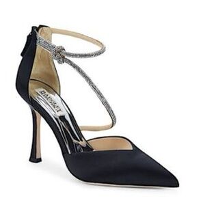Badgley Mischka 7.5 Nori Embellished Pumps black heels